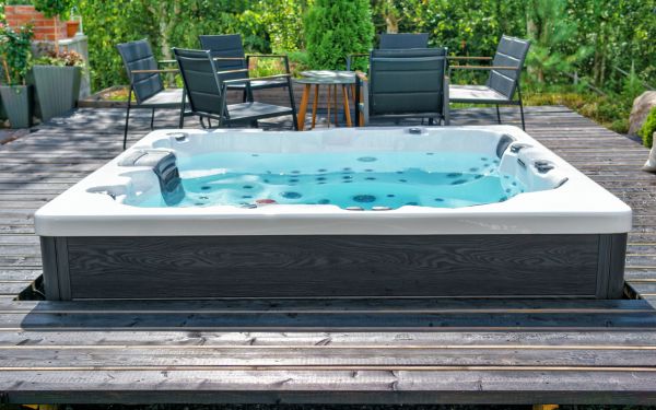 Cost of Spa Deck Remodeling in Kansas City