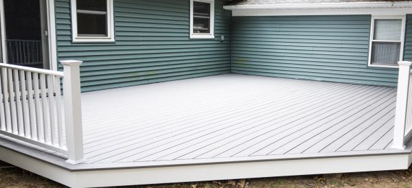 Cost of Vinyl Decking Installation in Kansas City